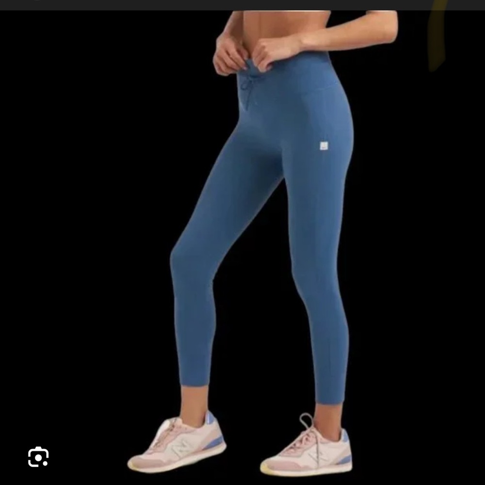 Vuori Blue Leggings